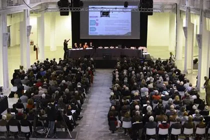 Reportage photo assemblée publique débat contournement autoroutier Lyon – photographe institutionnel
