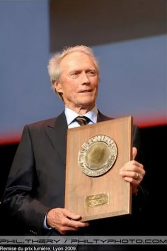  Portrait de Clint Eastwood lors de la remise du Prix Lumière à Lyon, crédit photo : Philippe Thery