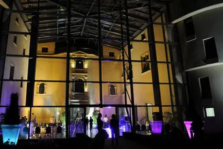 Groupe de collaborateurs lors de la soirée des 10 ans d'EDF