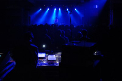 concert Nuits Sonores a la Sucriere de Lyon