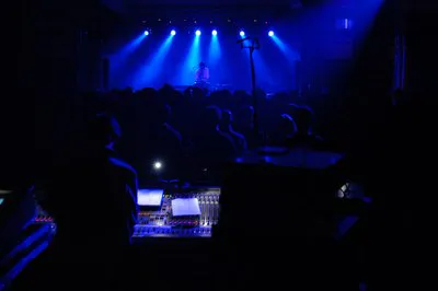 Concert Nuits Sonores à la Sucrière de Lyon – reportage photo festival musique électronique