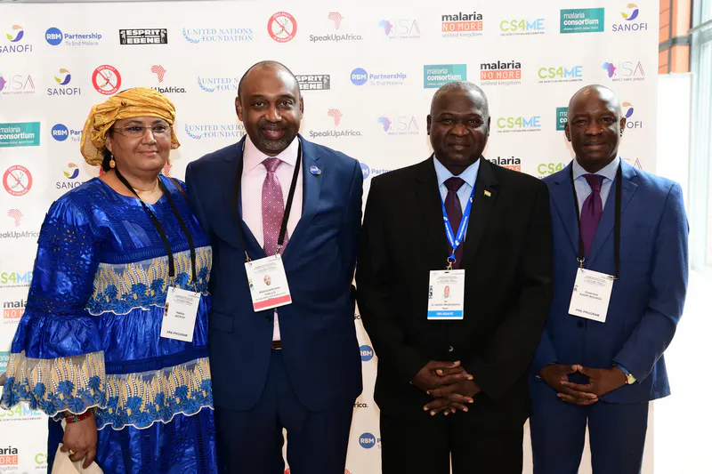 Photo de groupe de personnalité à la conférence ONU Fonds Mondial Lyon, reportage photo professionnel