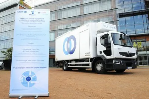 Camion zéro émission Stef présenté lors d'un événement professionnel à Lyon – reportage photo