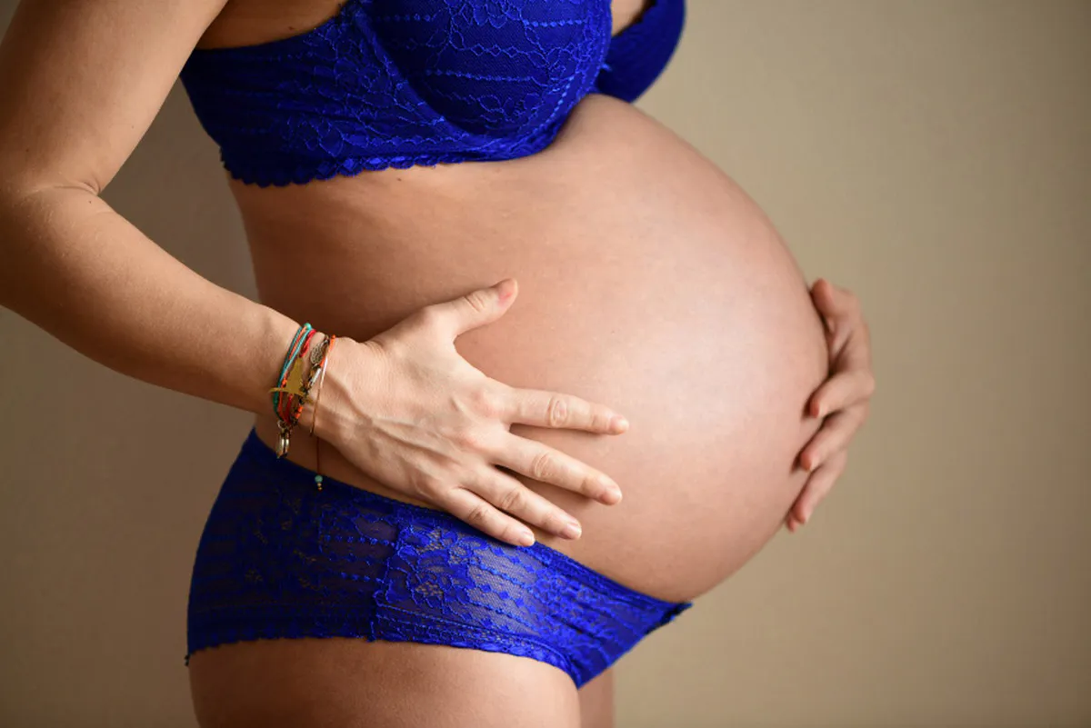 Photographe professionnel bébé grossesse