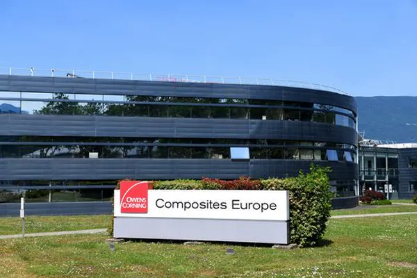 reportage photo sur site industriel Owens Corning, portraits et environnement de production