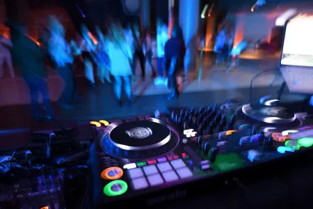 dancefloor lors d une soiree evenementielle d entreprise