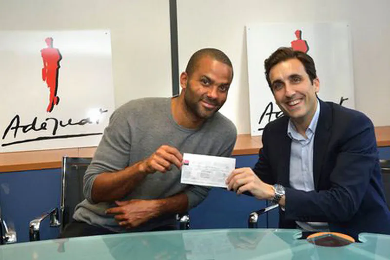 Evenement evenementiel du Groupe Adequat avec la presence de Tony Parker photographié en reportage photo evenementiel professionnel