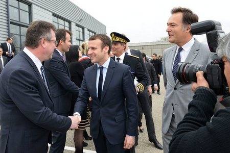 visite site industriel ministre Emmanuel Macron credit photo Philippe Thery photographe