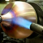 Reportage photo de produit industriel à Lyon : montage Photoshop professionnel pour valorisation technique