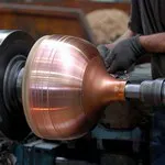 Reportage photo d'usine mécanique à Lyon : capture des processus et des équipements industriels