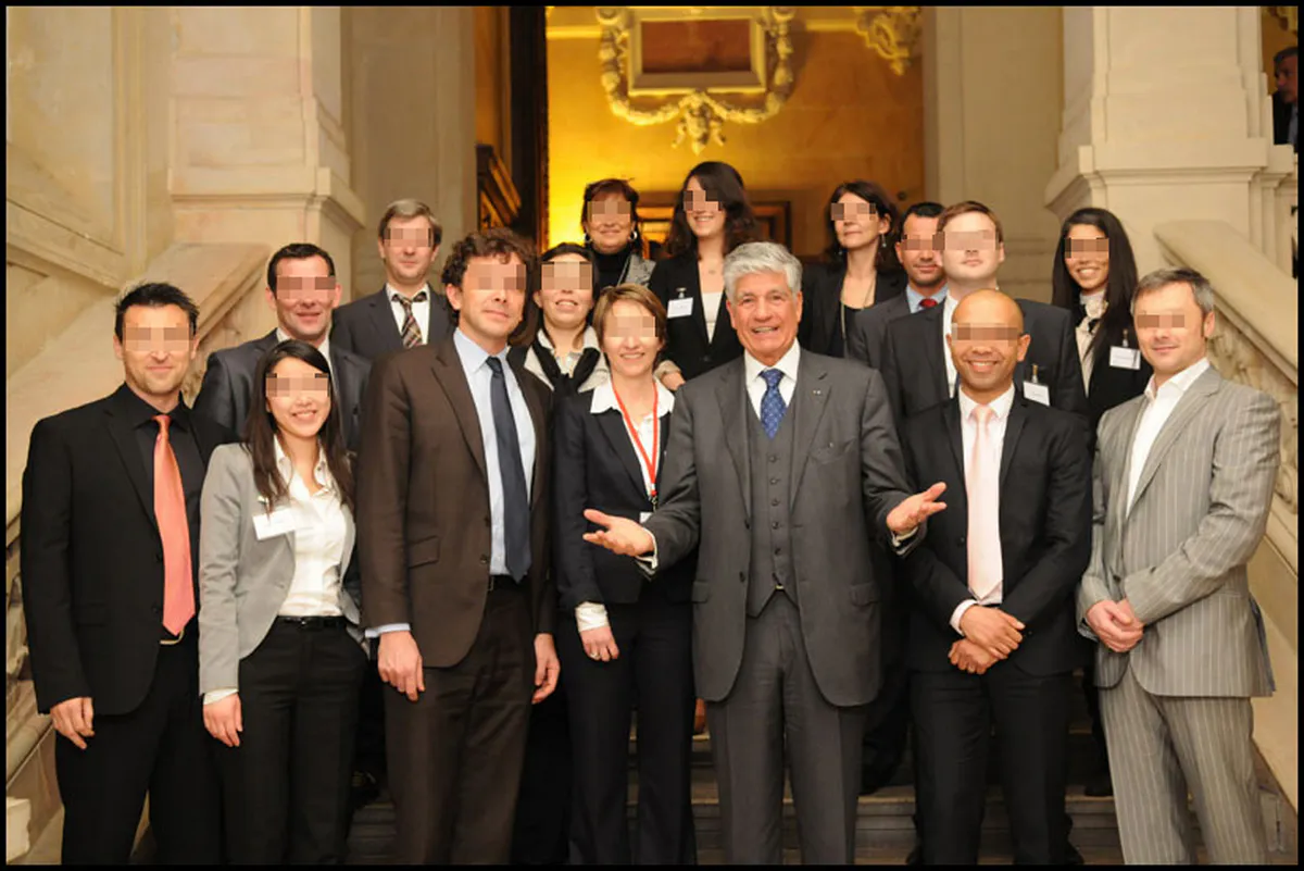 Photo de groupe en evenement d'entreprise a Lyon realisee par Philippe Thery photographe