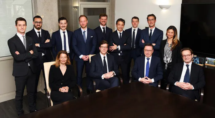 Photo d'équipe d'un cabinet d'avocats à Lyon réalisée par Philippe Théry photographe