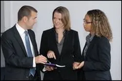 travail collaboratif en entreprise, reportage photo corporate a Lyon