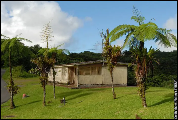 Maison de Martinique au pied de la montagne Pelée