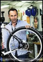 photographe corporate entreprise lyon portrait corporate Olivier Rochon directeur et fondateur de Probikeshop par philippe Thery photographe lyon