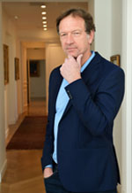 portrait Benoit Miribel - Président du centre francais des fonds et fondations par photographe lyon